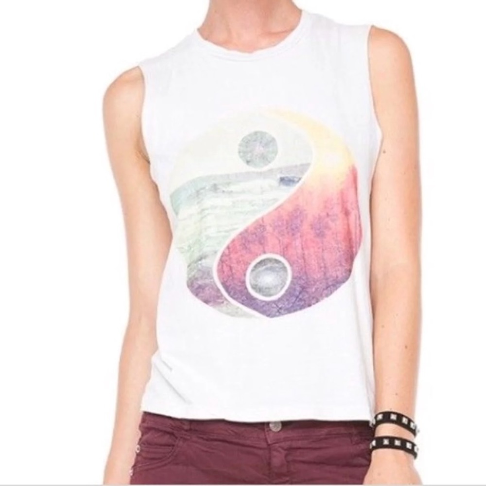 BRANDY MELVILLE MUSCLE TANK